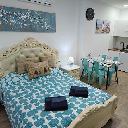 Apartamentos Elemar Free Luggage Storage Màlaga Exteriér fotografie