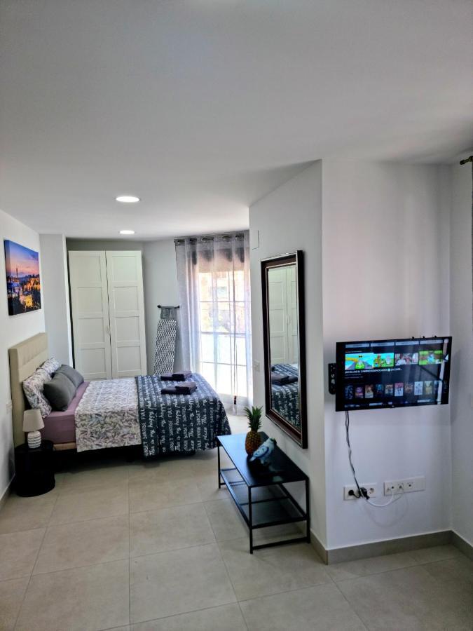 Apartamentos Elemar Free Luggage Storage Màlaga Exteriér fotografie