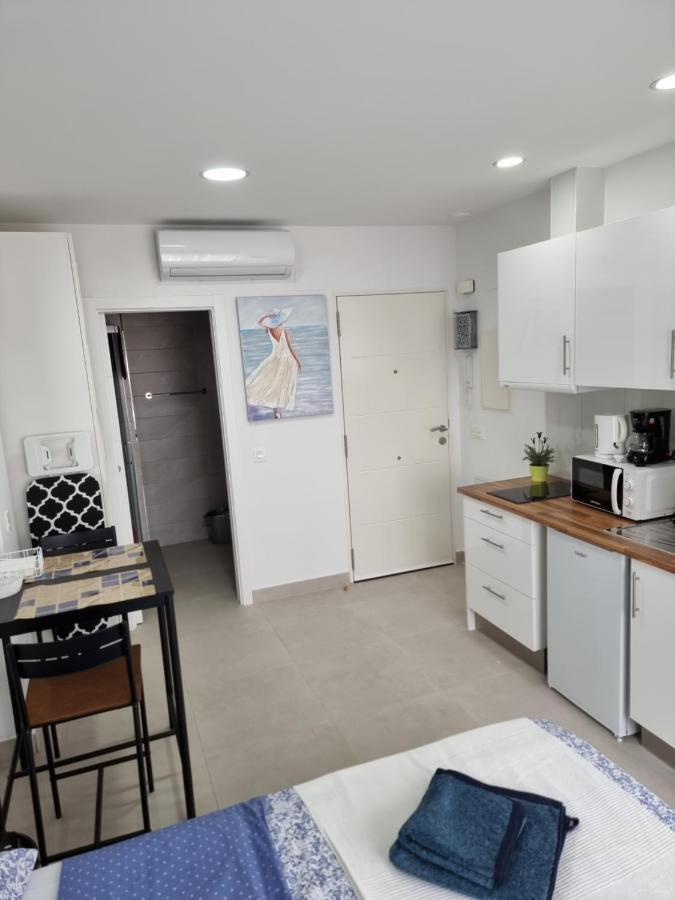 Apartamentos Elemar Free Luggage Storage Màlaga Exteriér fotografie