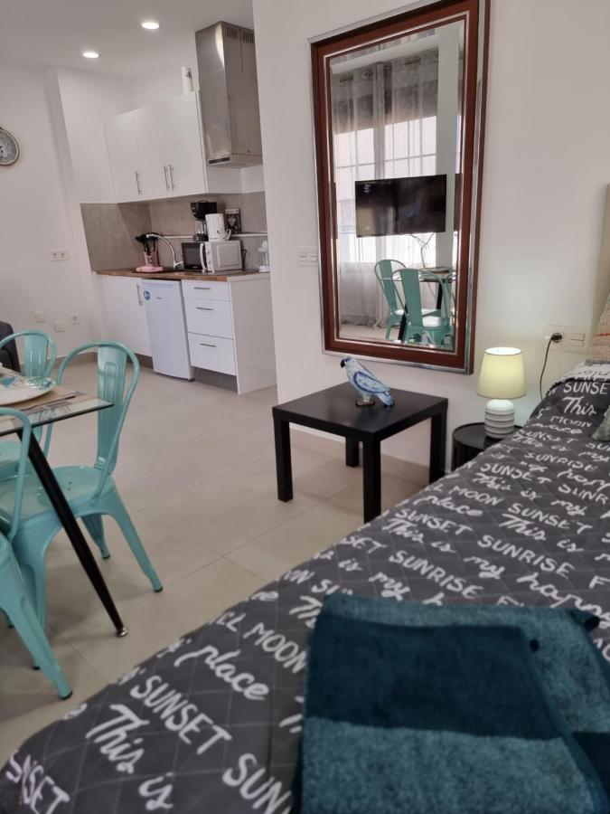 Apartamentos Elemar Free Luggage Storage Màlaga Exteriér fotografie